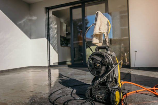 Best Building Exterior Washing  in Perry, FL